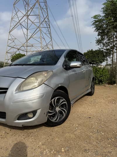 Toyota Vitz 2010