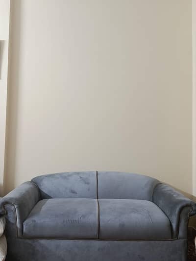2 seater sofa good quality, affordable and comfortable