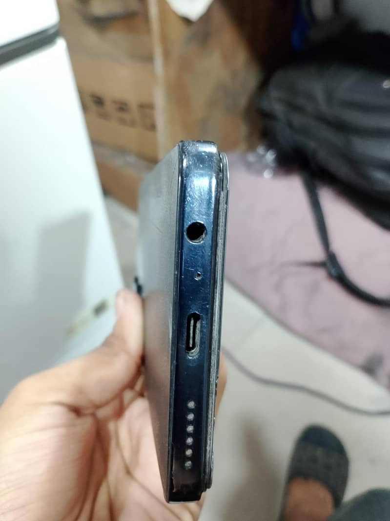 Tecno CAMON 20 2
