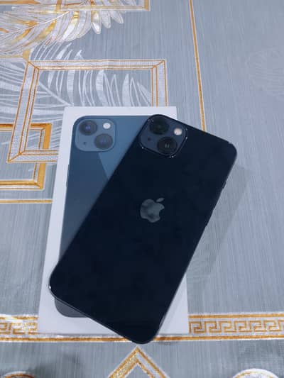 Apple iPhone 13