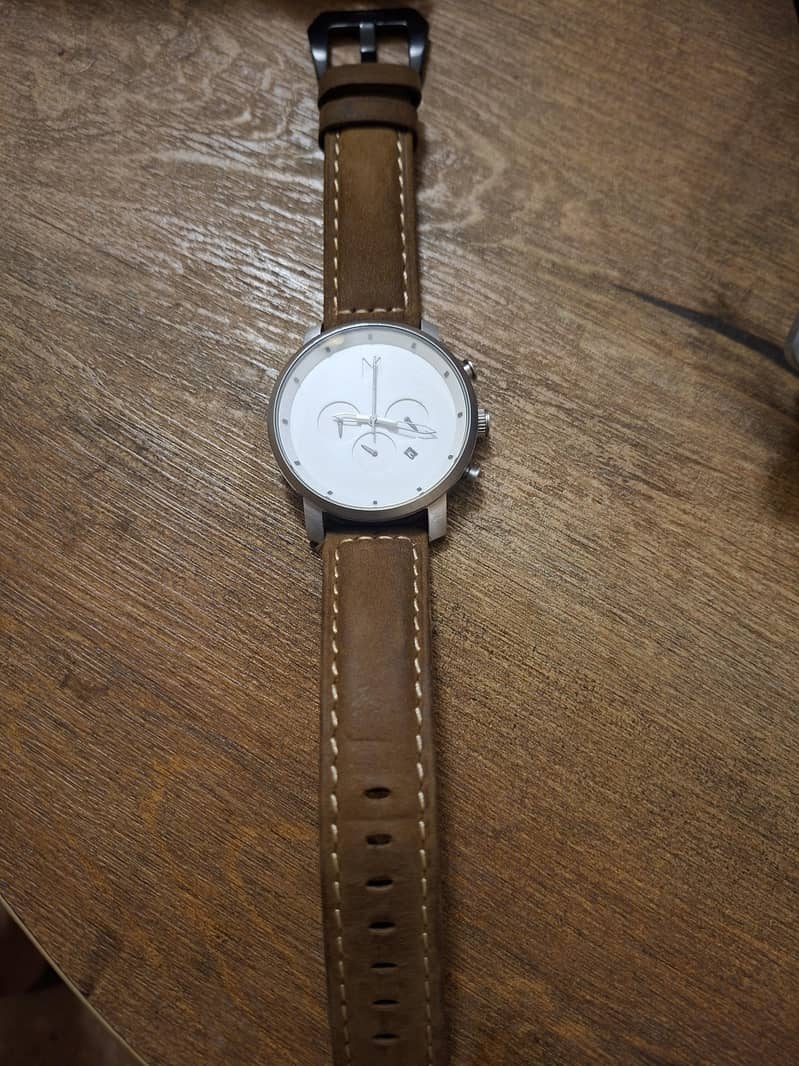 MVMT chrono 1