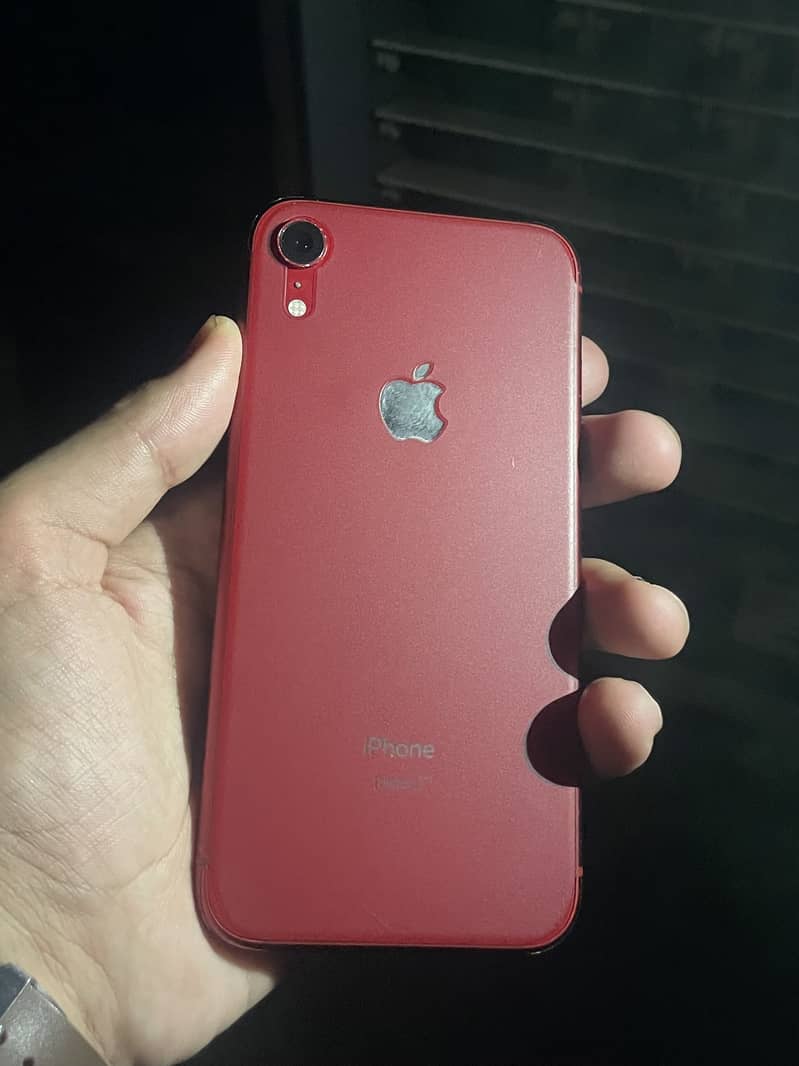 Apple iPhone XR 1