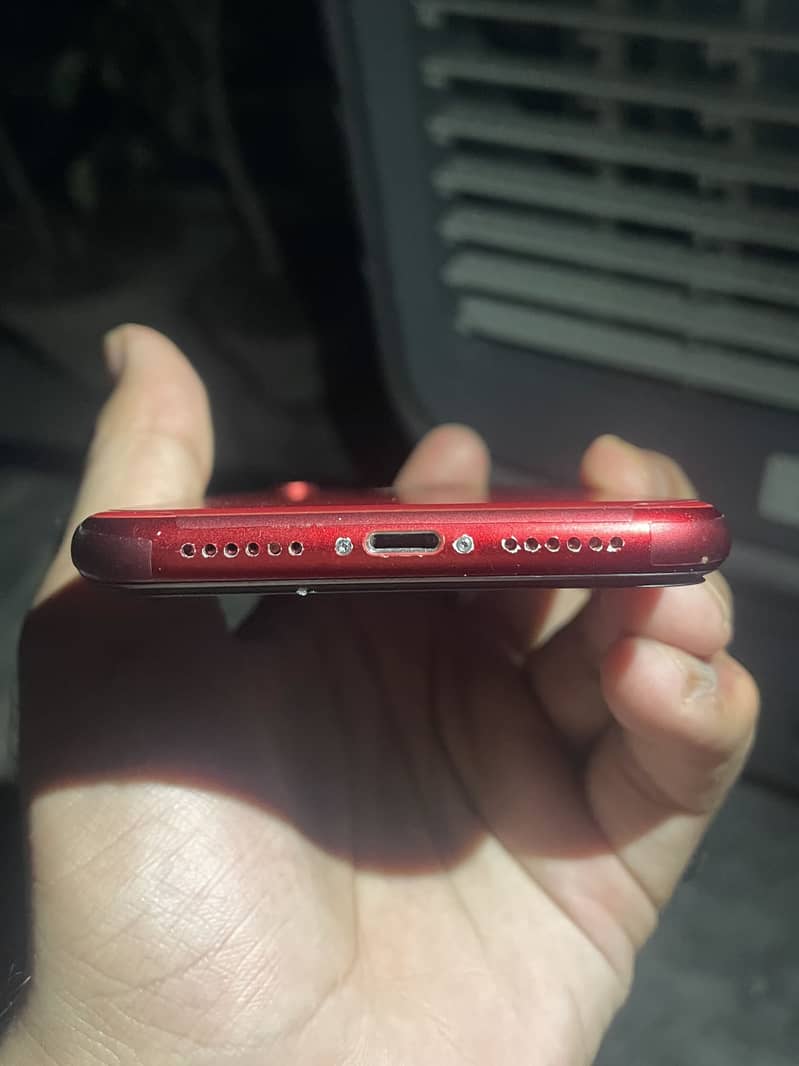 Apple iPhone XR 5
