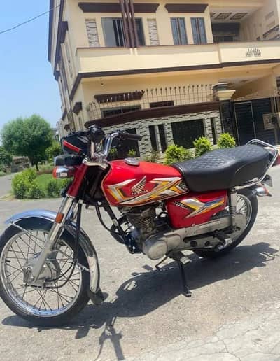 Honda 125 25 model good condition