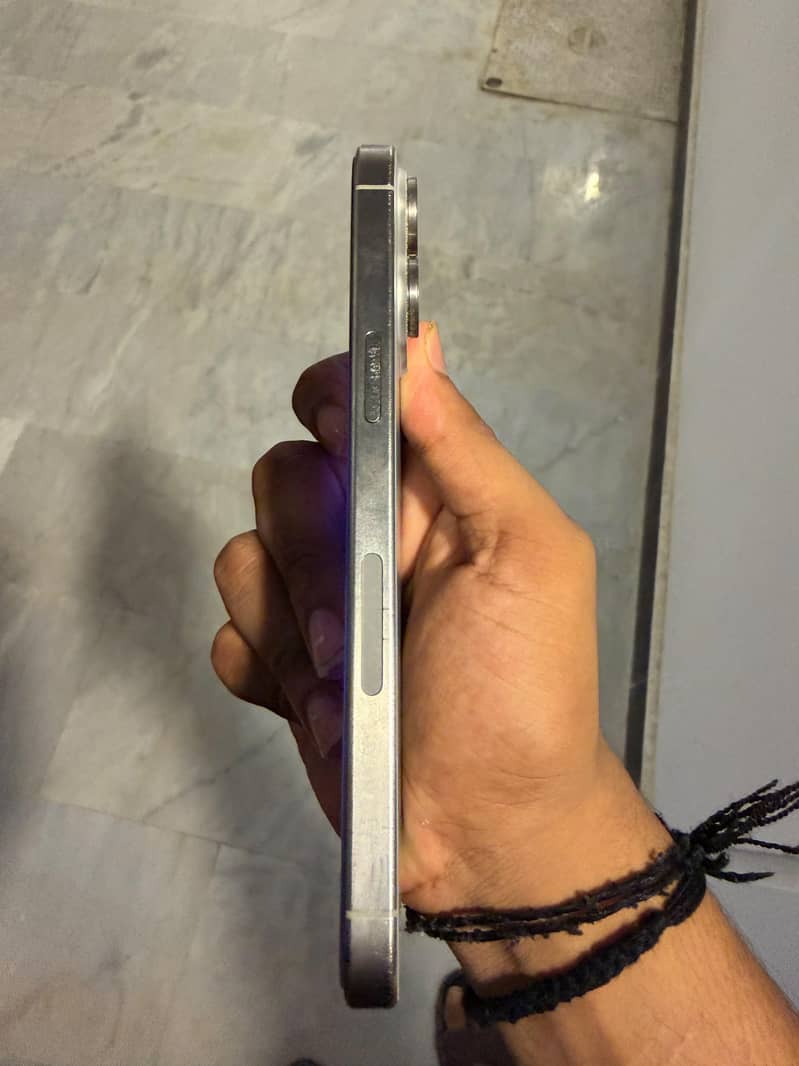 iphone 15 pro max 6