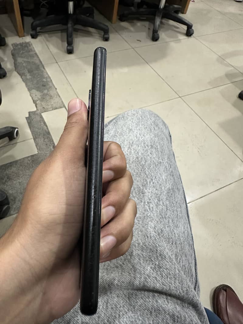 Google Pixel 4a 3