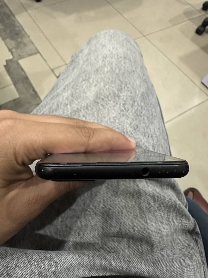 Google Pixel 4a 4