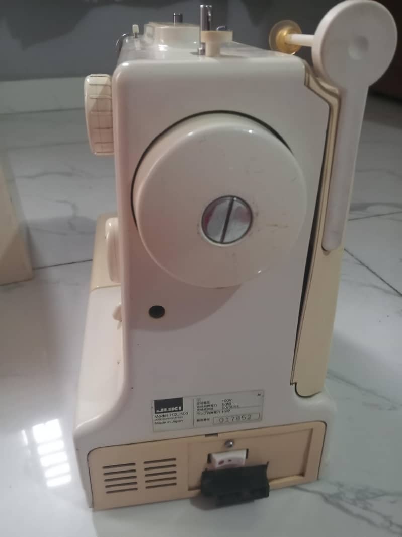 sewing machine 5