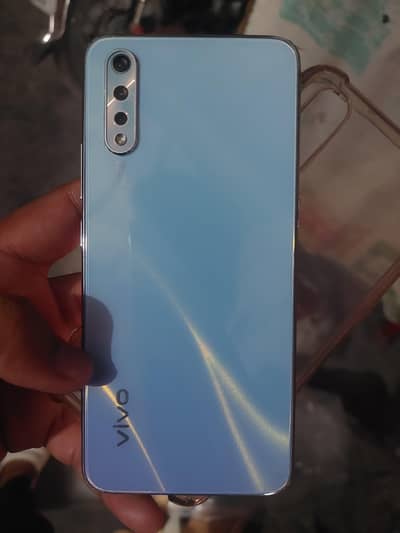 Vivo S1
