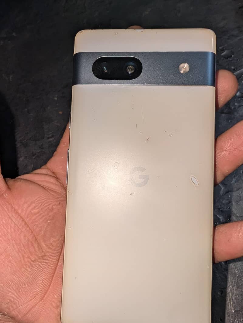 Google Pixel 7a 4