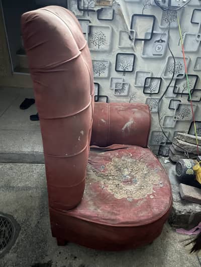 Coffee chair, need poshish