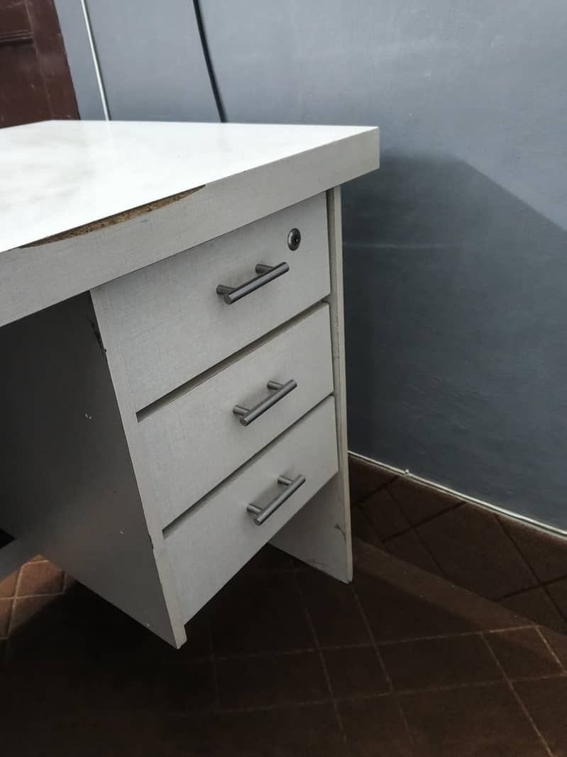 Manager Office Table / Computer Desk / Study Desk 3