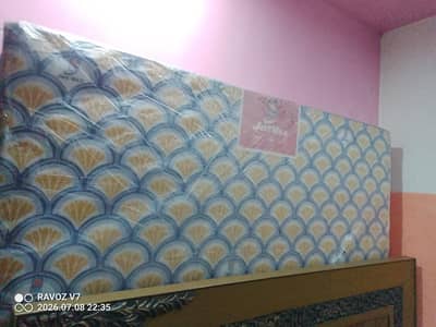 1 mattress king size
