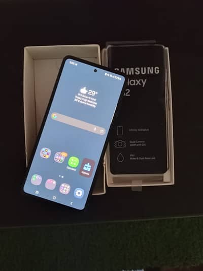 Samsung Mobile A52