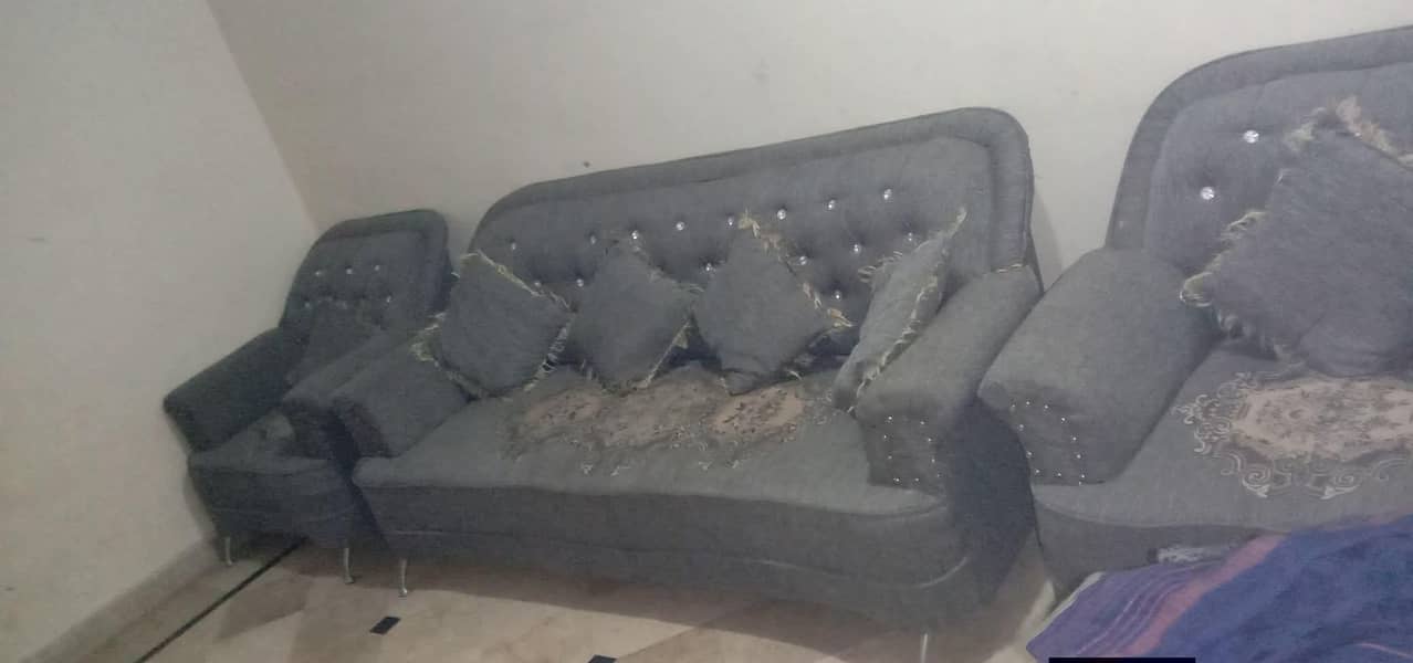 sofa set 0