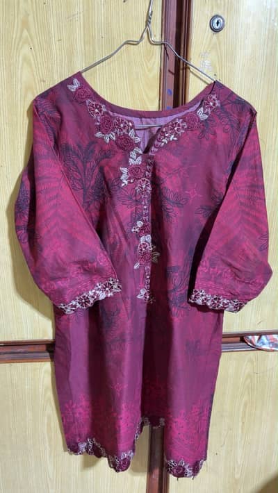 Nureh brand 2pc shirt and chiffon dupatta in small size