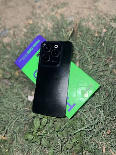 Infinix Hot 40