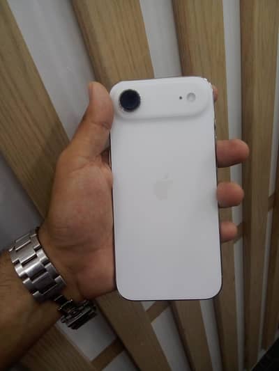 iPhone 17 Air 0 cycle