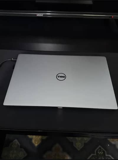 Dell XPS 13 9360 Core i5 7th Generation