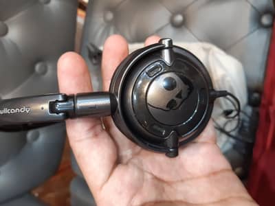 Skullcandy Lowrider 2.0 On Ear with Mic Black with Original Pouch