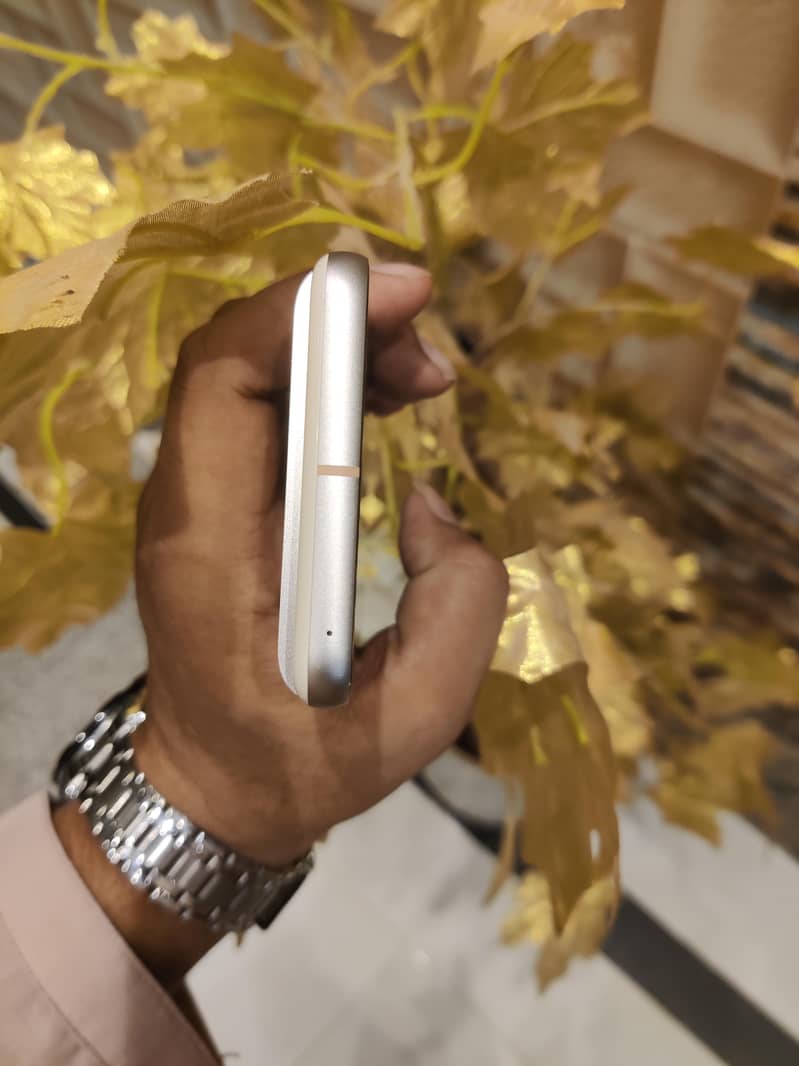 Google Pixel 8 1