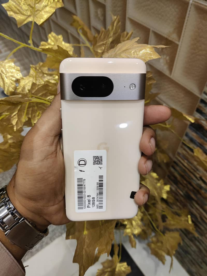 Google Pixel 8 6