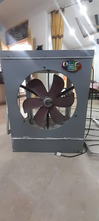 Air water cooler