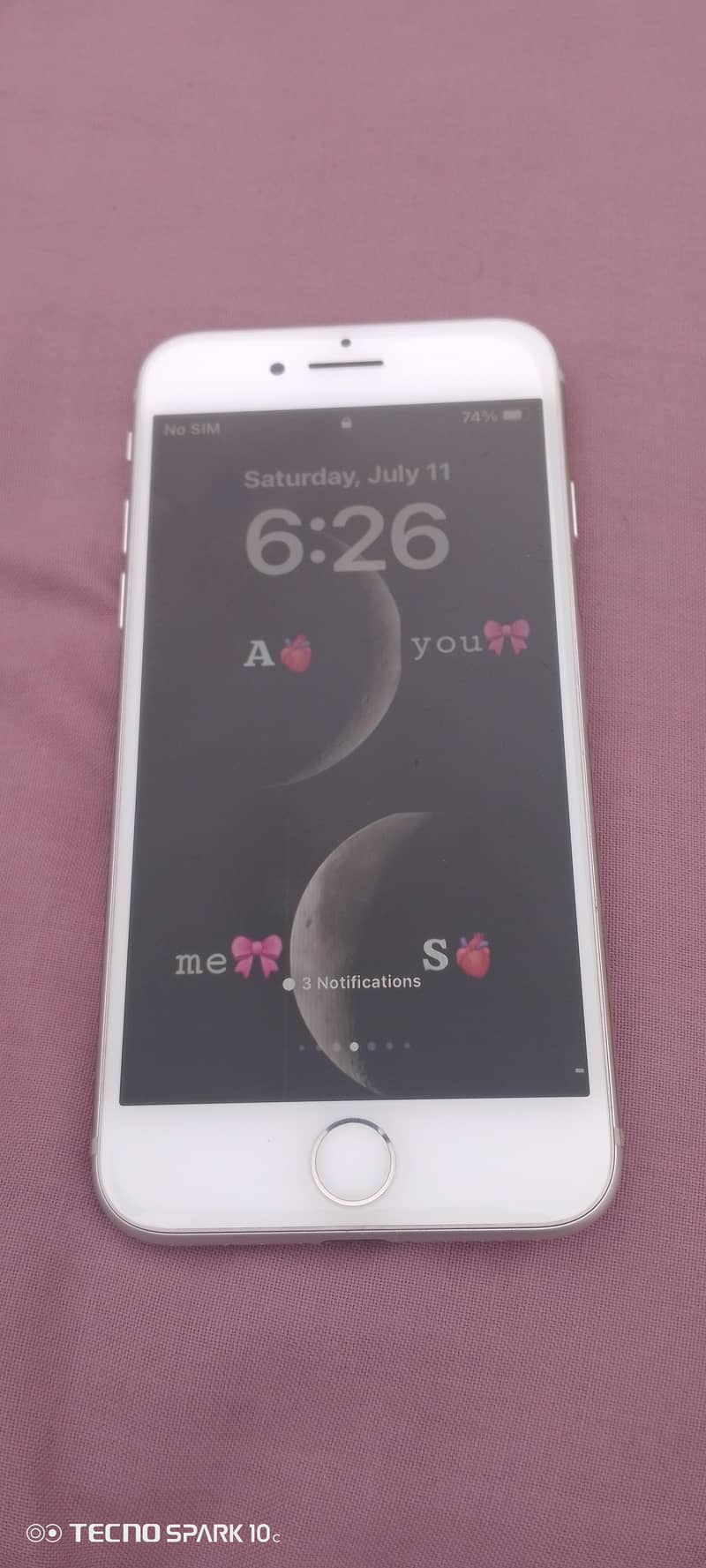 Apple iPhone 8 0