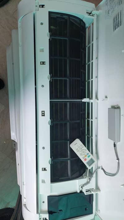 Haier Inverter Ac 1.5 ton