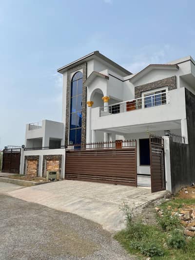 3 Beds one Kanal upper portion
