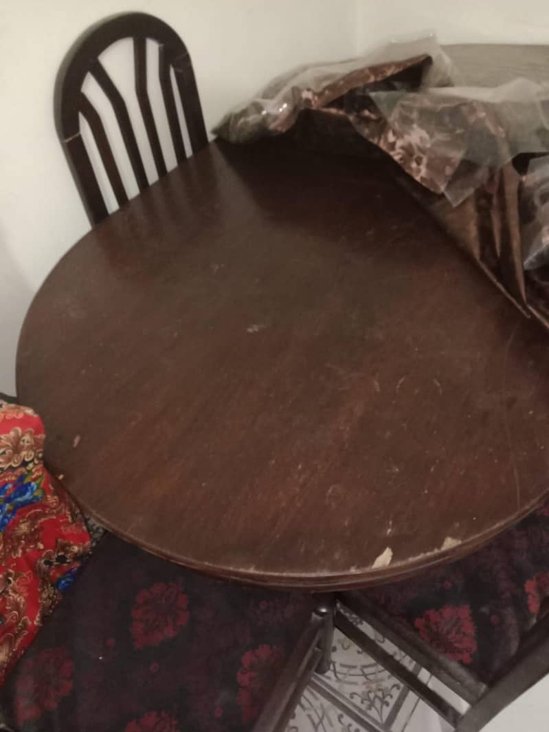 solid wooden dining table 2