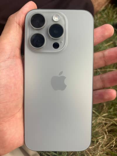 Apple iPhone 15 Pro