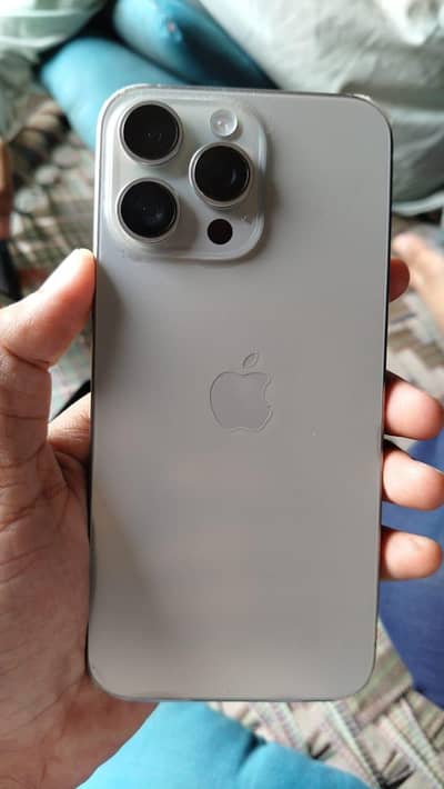 Apple iPhone 15 Pro Max