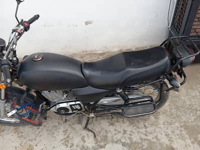 Suzuki GS 150 2023 Model,