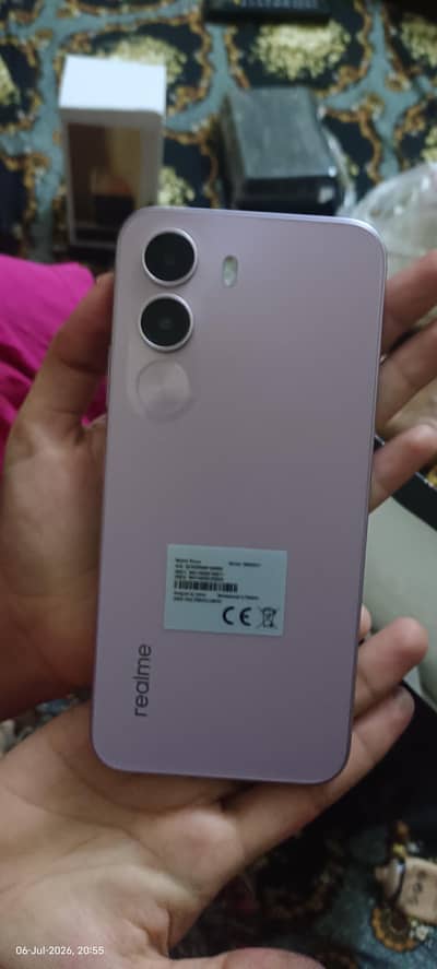 Realme C100i