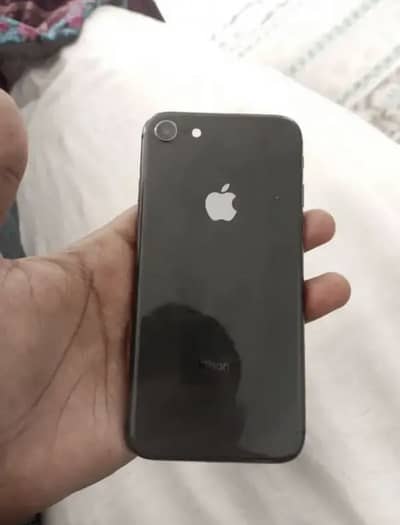 Apple iPhone 8