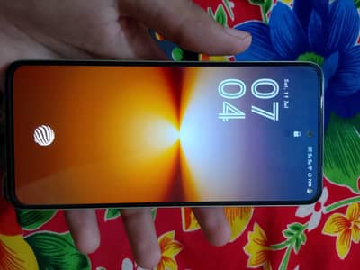 Vivo Y100