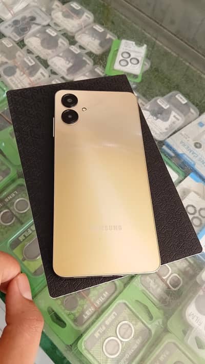Samsung Mobile A06
