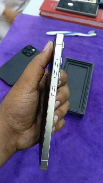 Samsung Mobile S24 Ultra