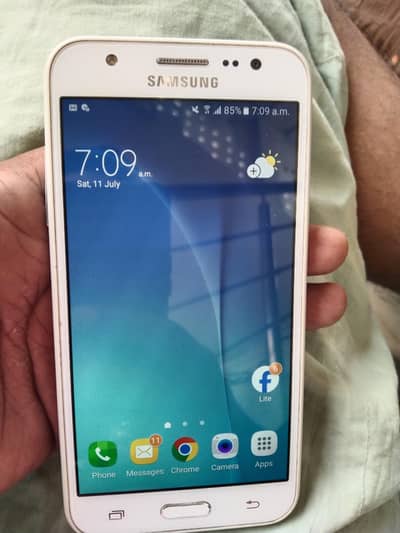 Samsung Mobile J5