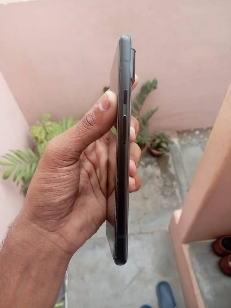 Google Pixel 6 3