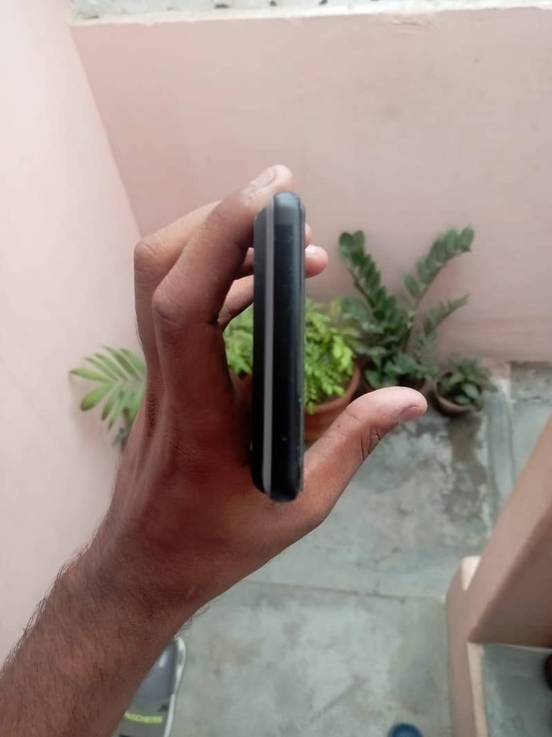 Google Pixel 6 5