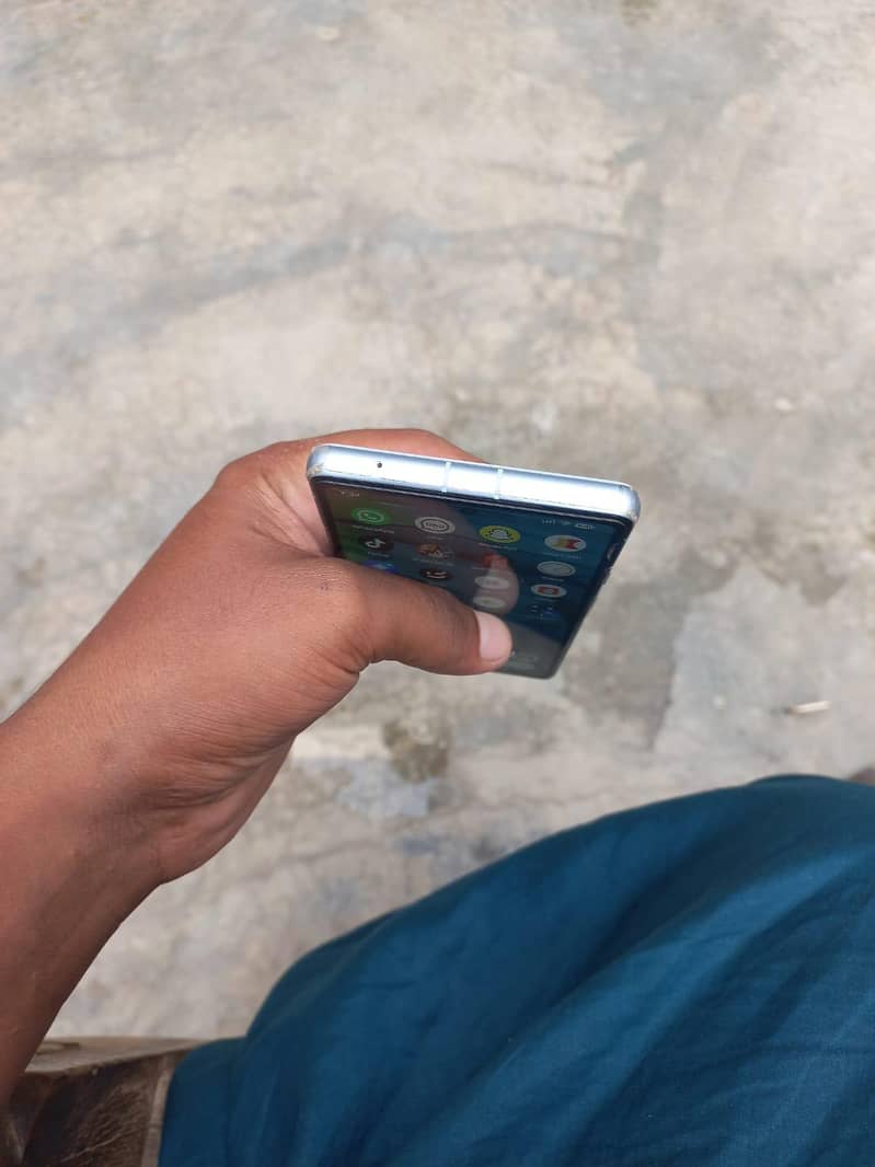 Google Pixel 7a 3