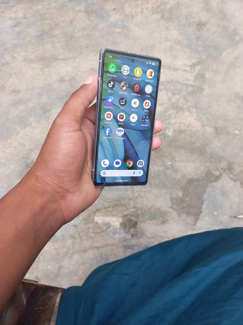 Google Pixel 7a 5