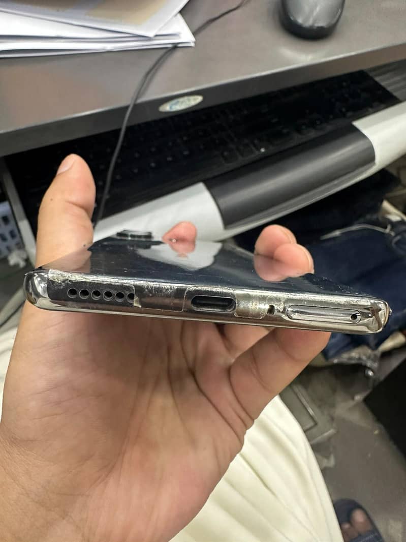 Tecno CAMON 40 Pro 2