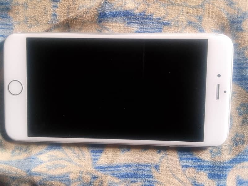 Apple iPhone 6 Plus 0
