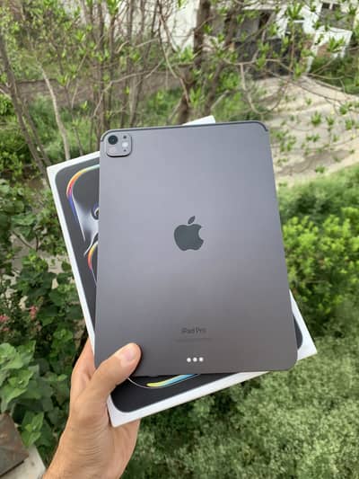 iPad Pro 11-inch M4