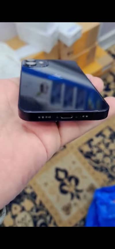 Apple iPhone 12 mini