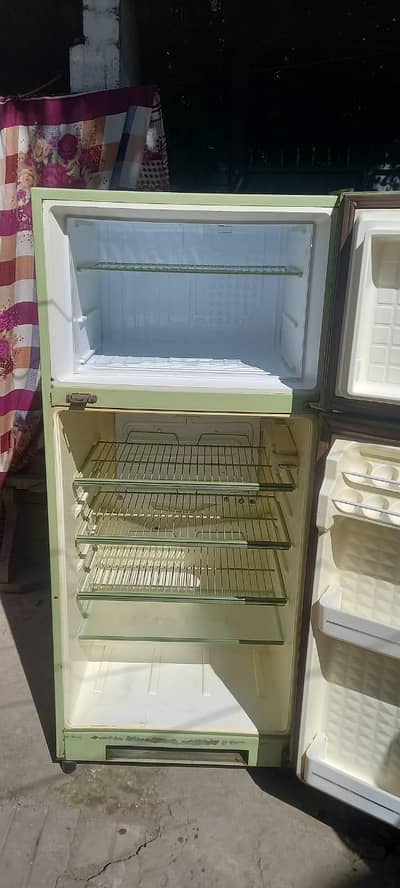 dawlance fridge