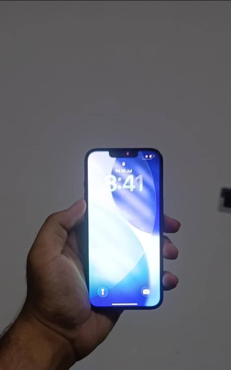 iPhone 14 1